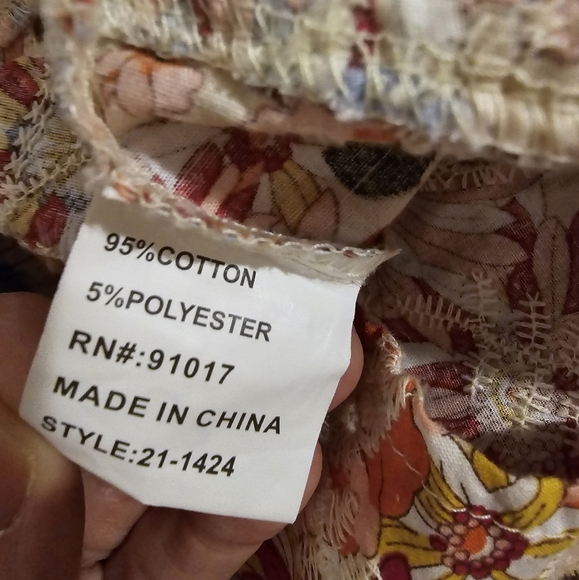 Solitaire Spring Floral Ruffle Sleeve & Waist Detail Embroidery Size Small - Picture 2 of 8